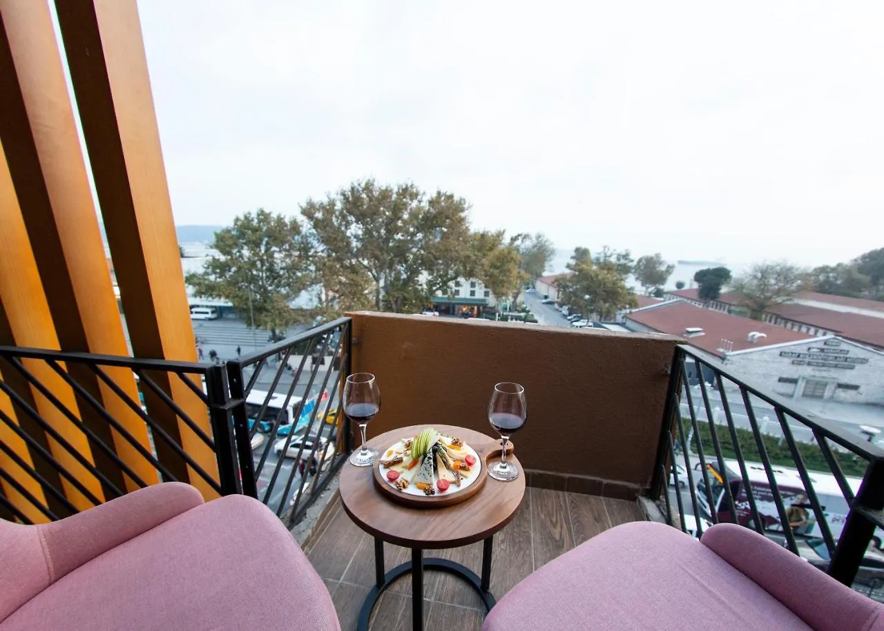 **  Meydan Besiktas Hotel İstanbul Türkiye